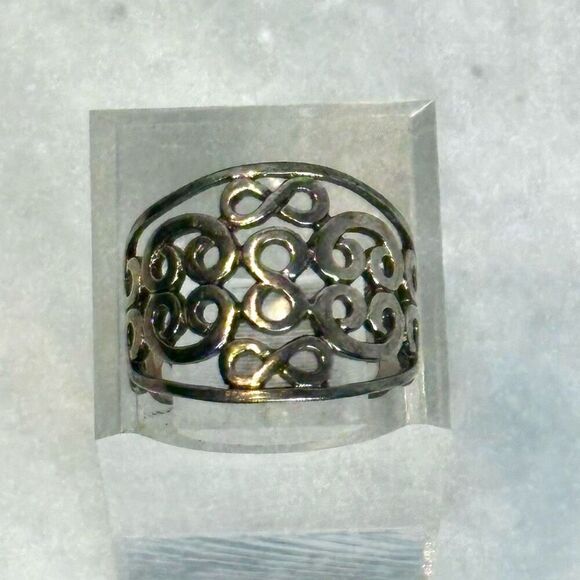 Anthropologie Silver Swirl Scroll Filigree Open Work Band Wide Ring Size 8.25 - Picture 3 of 4